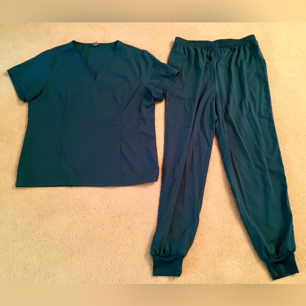 Dark Hunter Green Scrub set Joggers